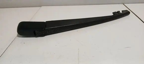 Honda CR-V Rear wiper blade arm 35610