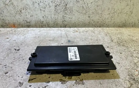 BMW 3 E90 E91 Light module LCM 6977723 6977731 5322208N5