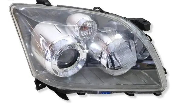Toyota Avensis T250 Headlight/headlamp 35106
