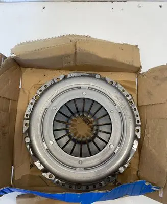 BMW 3 E46 Pressure plate 3082002103