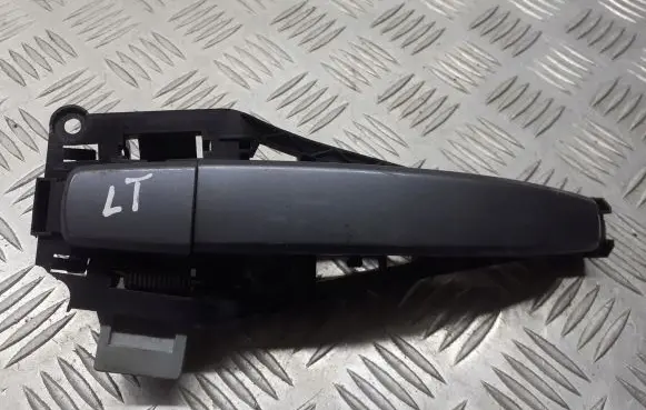 Opel Zafira B Rear door interior handle