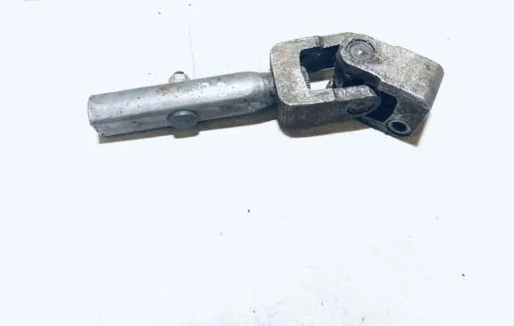Volkswagen PASSAT B3 Steering column universal joint