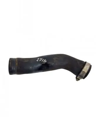 Engine coolant pipe/hose