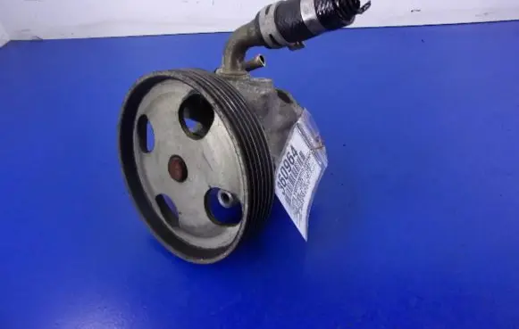 Ford Fiesta Power steering pump 2S6C-3A696-DC