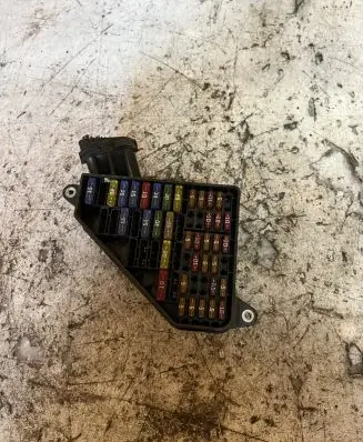 Seat Ibiza III (6L) Fuse module 600941828B