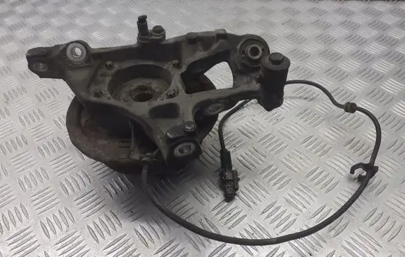 Chrysler Pacifica Rear wheel bearing hub 
