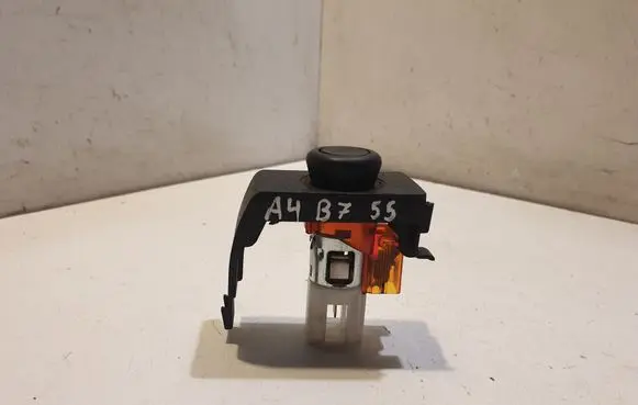 Audi A4 S4 B7 8E 8H Cigarette lighter front 9P0863387A