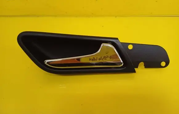 Mercedes-Benz B W245 Rear door interior handle A1697601061