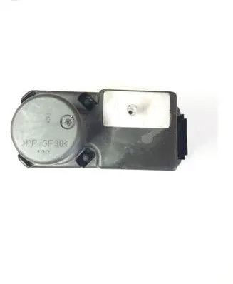 Volkswagen Golf III Central locking vacuum pump 1H0962257G