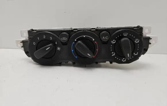 Ford Focus Climate control unit 7M5T19980BB 69607333
