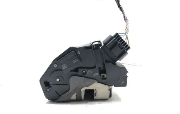 Ford Fiesta Front door lock AM5A-U21813-AE