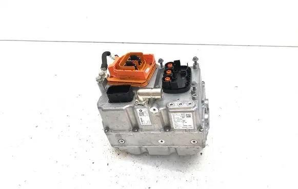 BMW 3 G20 G21 Voltage converter inverter 5B32B85 17388410