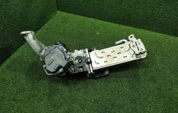 Mercedes-Benz Sprinter W906 EGR valve cooler A6511400660 A2C87494500