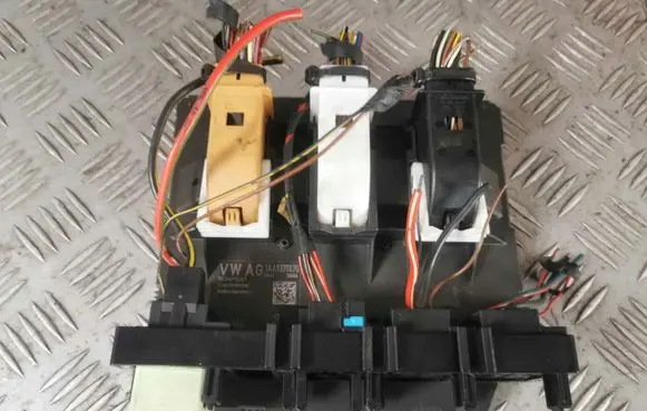 Volkswagen PASSAT CC Comfort/convenience module 3AA937087C