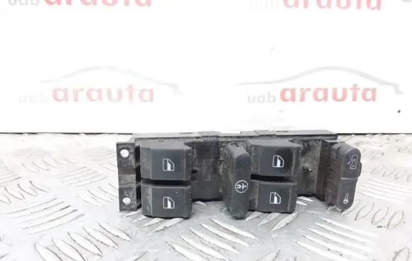 Volkswagen Golf IV Electric window control switch 1J4959857 03755000