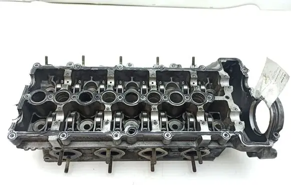 BMW 3 E90 E91 Engine head 7785876 778587609 012183TO