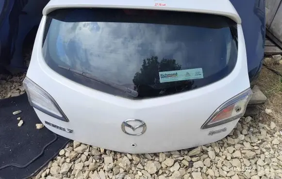Mazda 3 II Tailgate/trunk/boot lid 34K
