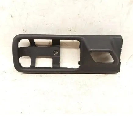 Mercedes-Benz 380 560SEC C126 Front door cover/cap 1267660211 A1267660211