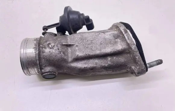 Audi A6 S6 C5 4B Throttle valve 4B0145950C