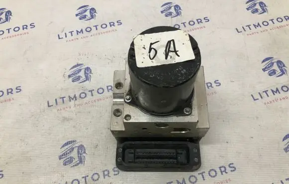 BMW 5 E60 E61 ABS Pump 34516774679 6774679
