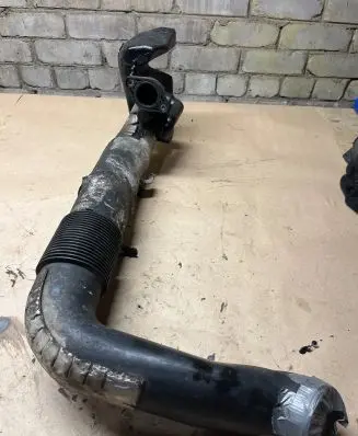 Ford Focus C-MAX Intercooler hose/pipe 3M519A673HG 6652A