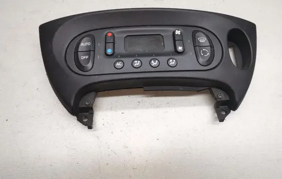 Renault Scenic RX Climate control unit 7700435400