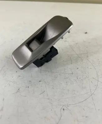 Jaguar XF X250 Electric window control switch 8X2314717AB