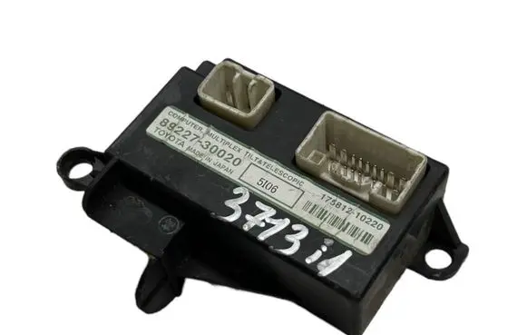 Lexus GS 300 350 430 450H Steering rack control module 8922730020 17581210220