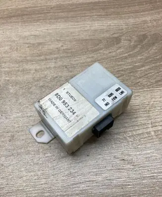Audi A4 S4 B5 8D Immobilizer control unit/module 8D0953234 7702050028