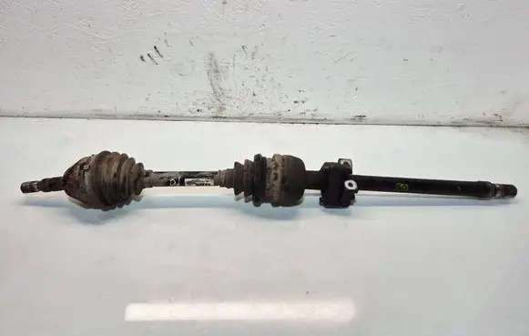 Opel Zafira B Front driveshaft 