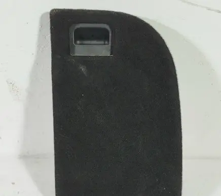 Trunk/boot lower side trim panel