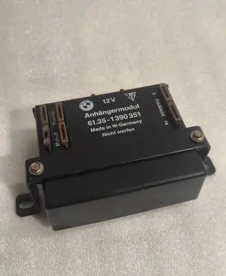 BMW 5 E34 Comfort/convenience module 61351390351
