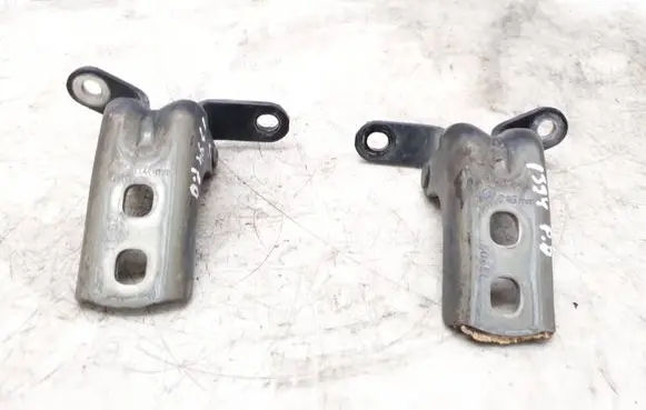 Opel Astra J Front door hinge set 