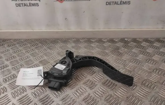 Audi A4 S4 B8 8K Accelerator throttle pedal 8K1721523 6PV00950500