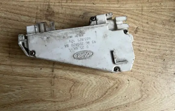 Ford Fiesta Central locking motor 93BG220A20BA