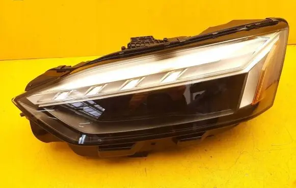 Audi A5 Headlight/headlamp 150722104033 8W6941039B LE18E6421
