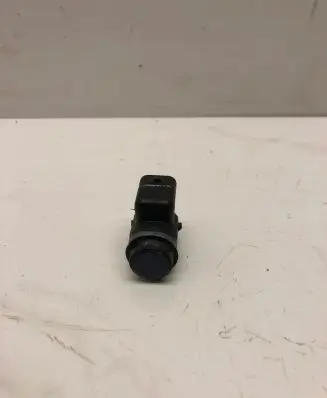 BMW 5 F10 F11 Parking PDC sensor 9173106