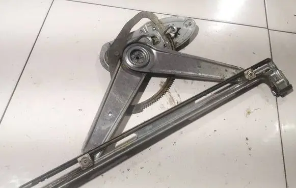 Ford Focus Sliding door window regulator with motor 