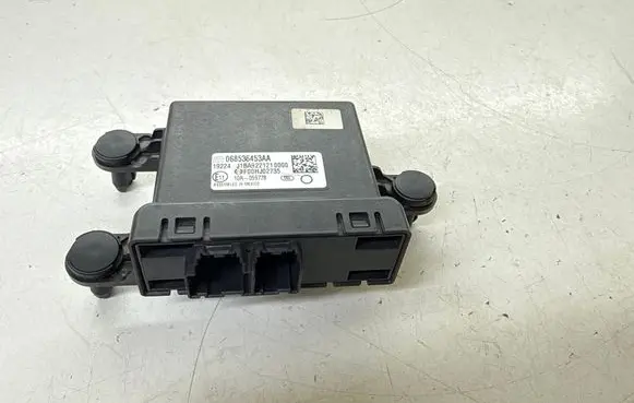 Ram 1500 Gateway control module 068536453AA J1BA9221210000 F00HJ02735