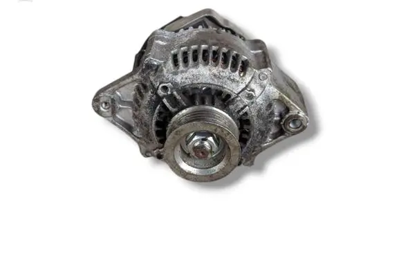 Suzuki Swift I Generator/alternator 31400-84E01