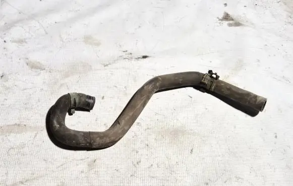 Volkswagen Transporter - Caravelle T4 Engine coolant pipe/hose