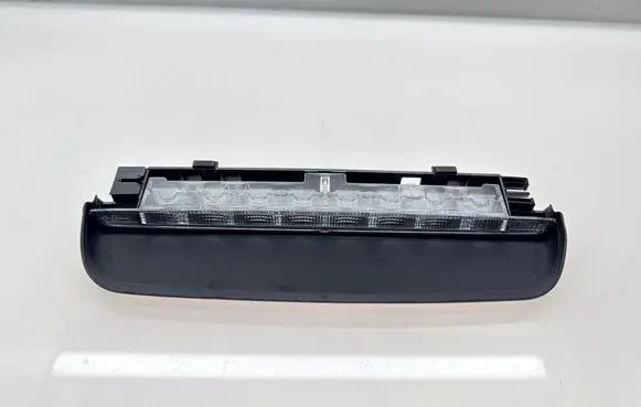BMW 4 F32 F33 Third/center stoplight 90025672 7296108