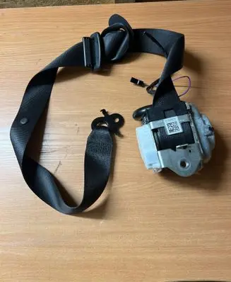 BMW 5 G30 G31 G38 Front seatbelt S1743006704 3415662 17518