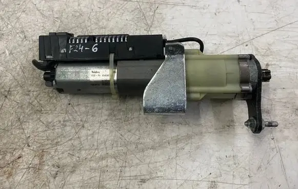 Audi Q7 4L Tailgate/trunk/boot lift motor 4L0910945
