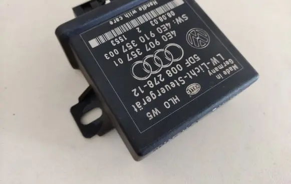 Audi A7 S7 4G Light module LCM 4E0907357
