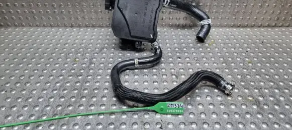 Mercedes-Benz ML W164 Power steering fluid tank/reservoir S26378334 A0004602283