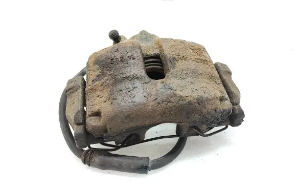 Volkswagen PASSAT B7 Front brake caliper