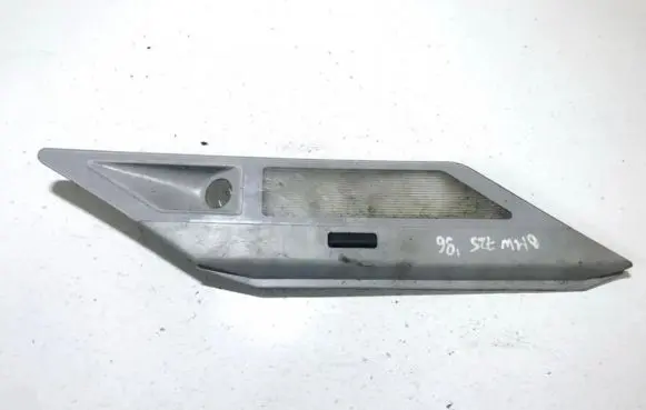 BMW 7 E38 Front seat light 63318368844 63.31-8368844