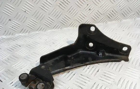 Citroen Berlingo Sliding door lower roller guide/hinge 9680486680