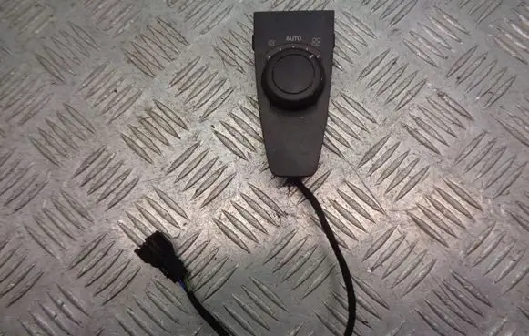 Citroen C4 I Picasso Interior fan control switch 9659796877